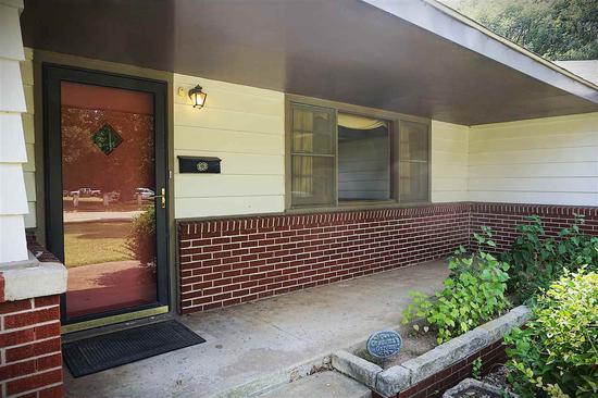 Listing thumbnail for listing id: 2500 Hartford